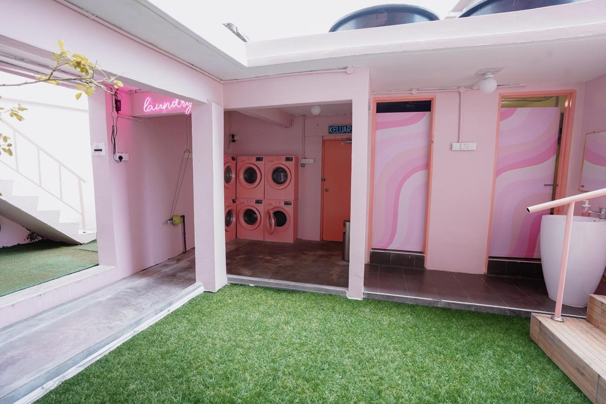 Pink Georgetown