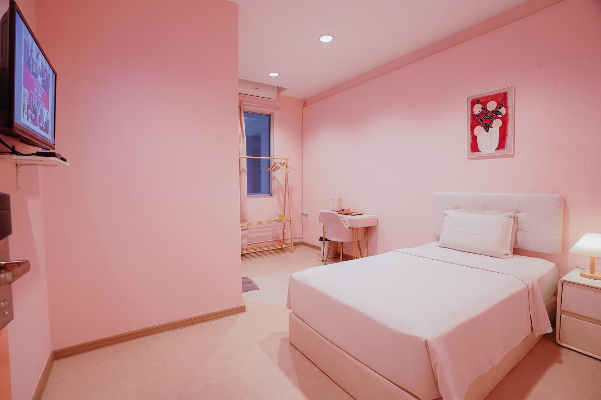 Asrama Pink Georgetown