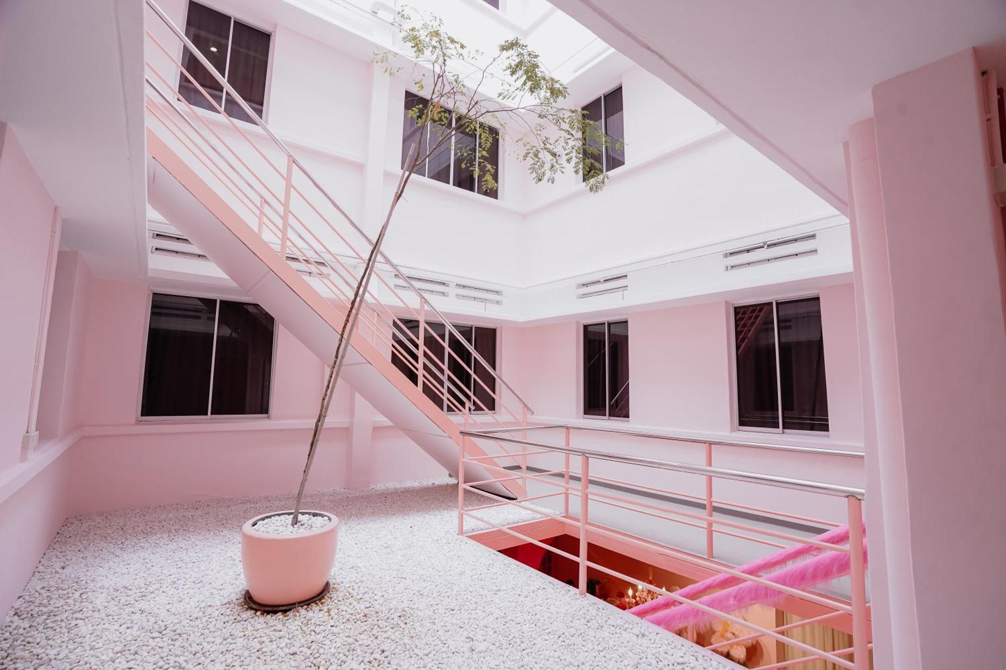 Pink Hostel