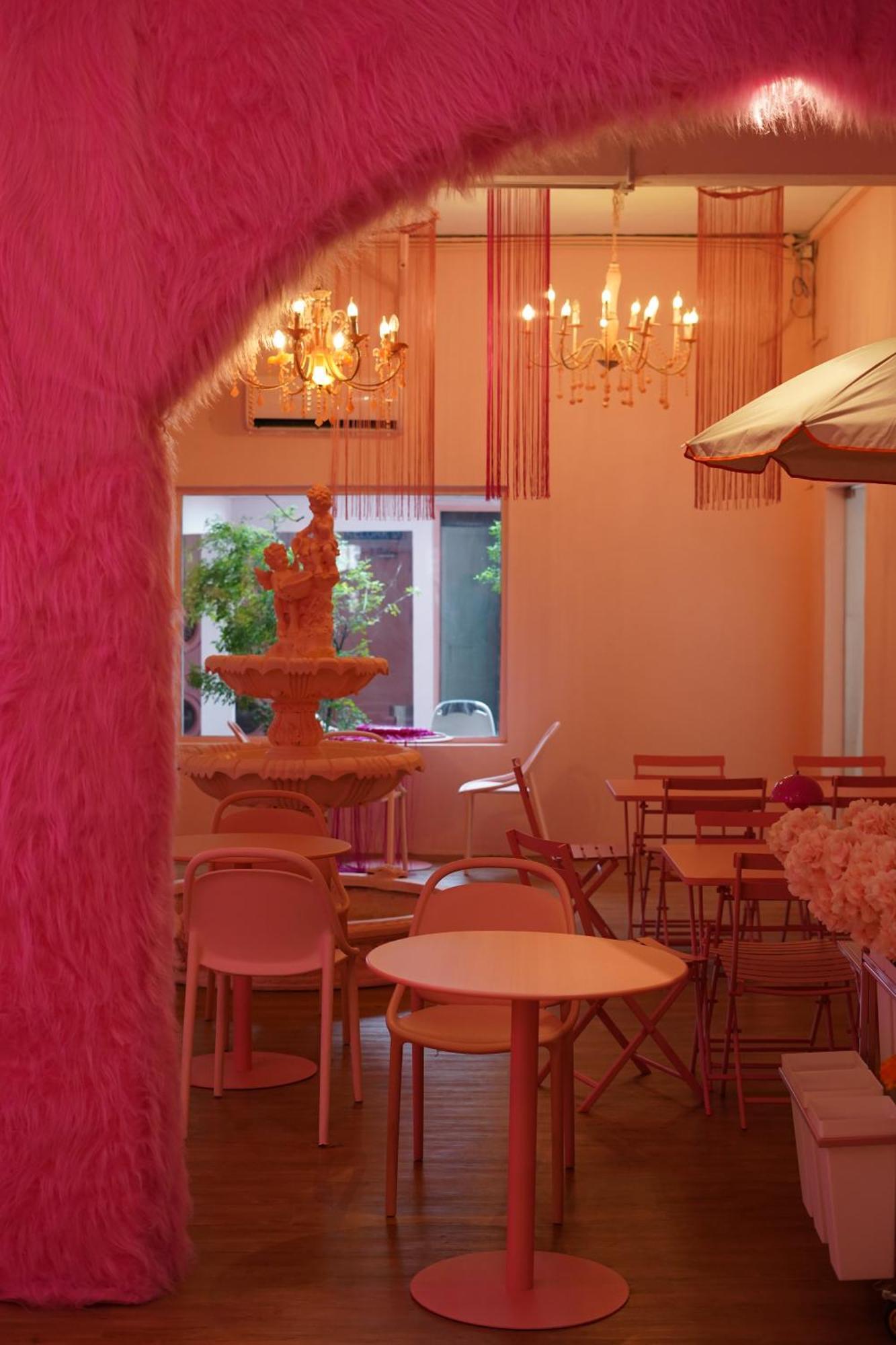 Pink * George Town